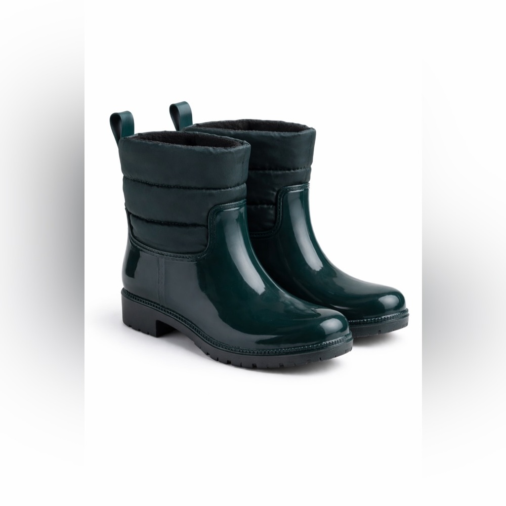 Charter Club Green Waterproof Rain Boots Size
6M Lug Sole - Picture 2 of 6